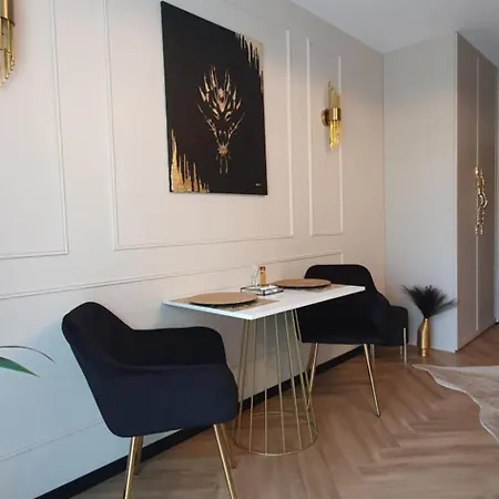 Lux By Torres At K39 2 *