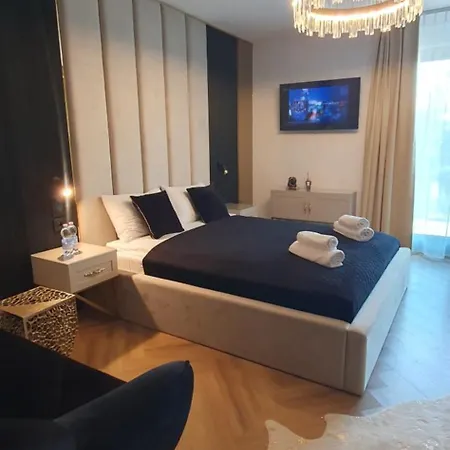 Apartment Lux By Torres At K39 2 Krakow
