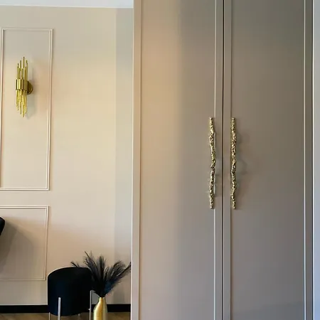 Lux By Torres At K39 2 شقة كراكوفيا