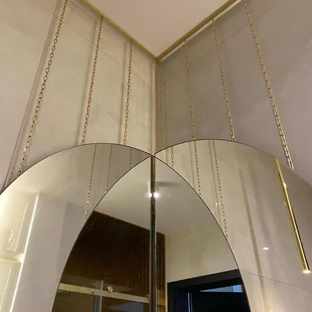 Lux By Torres At K39 2 شقة كراكوفيا